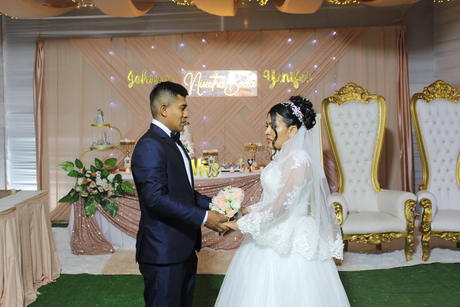 Decoración de matrimonio elegante